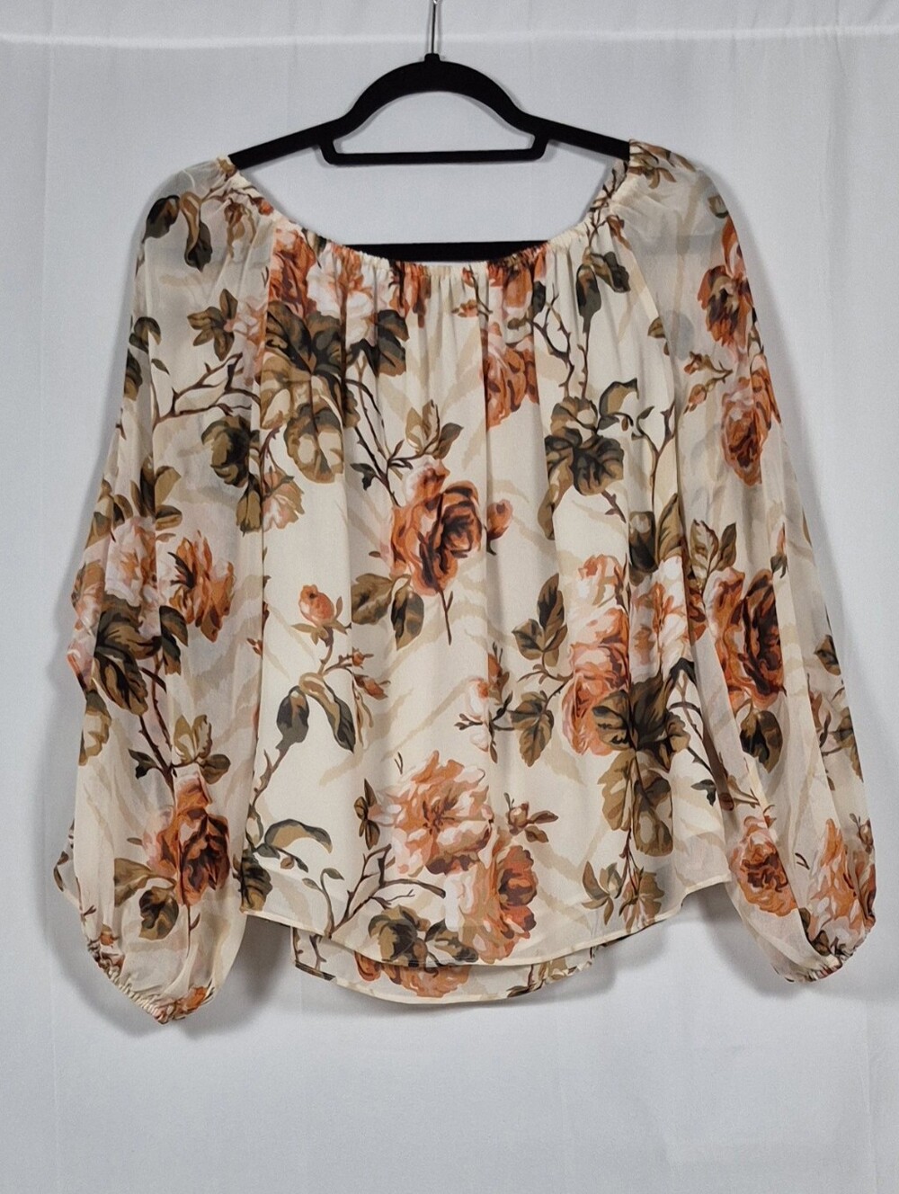 White House Black Market Floral Off Shoulder Ruffle Blouse Size M - Picture 3 of 7